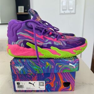 Kamala toxic basketball shoes - 9